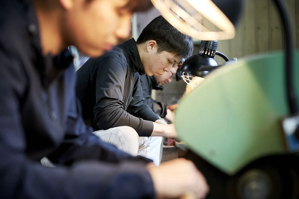 Minamoto Kotetsu 21cm Chef Knife By Yasuda Hamono (M102) 18 Minamoto Kotetsu 21cm Chef Knife By Yasuda Hamono (M102) - Image 16