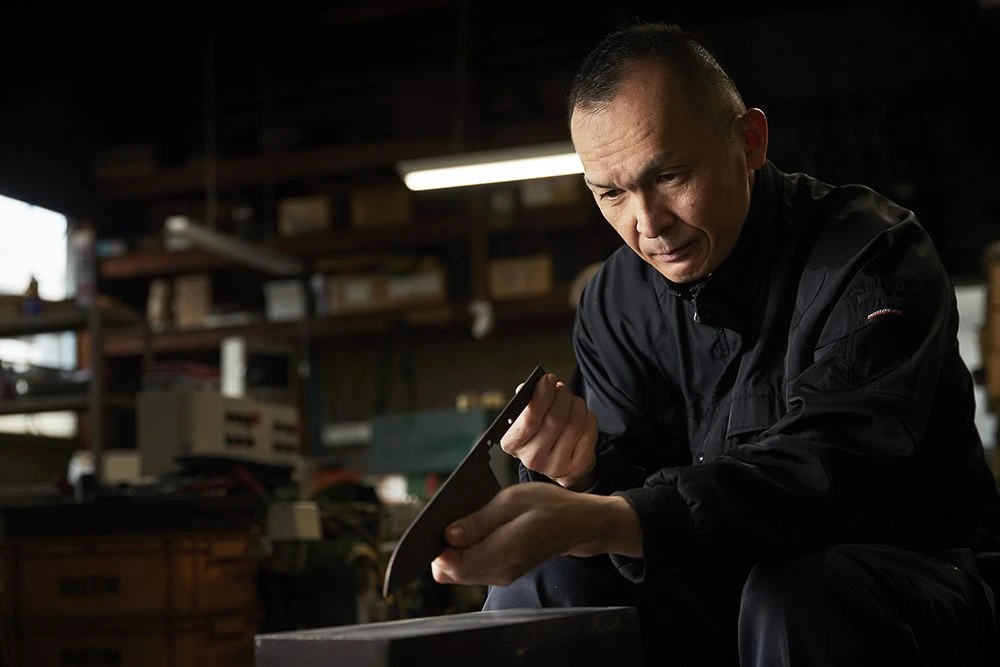 Minamoto Kotetsu 21cm Chef Knife By Yasuda Hamono (M102) 20 Minamoto Kotetsu 21cm Chef Knife By Yasuda Hamono (M102) - Image 18